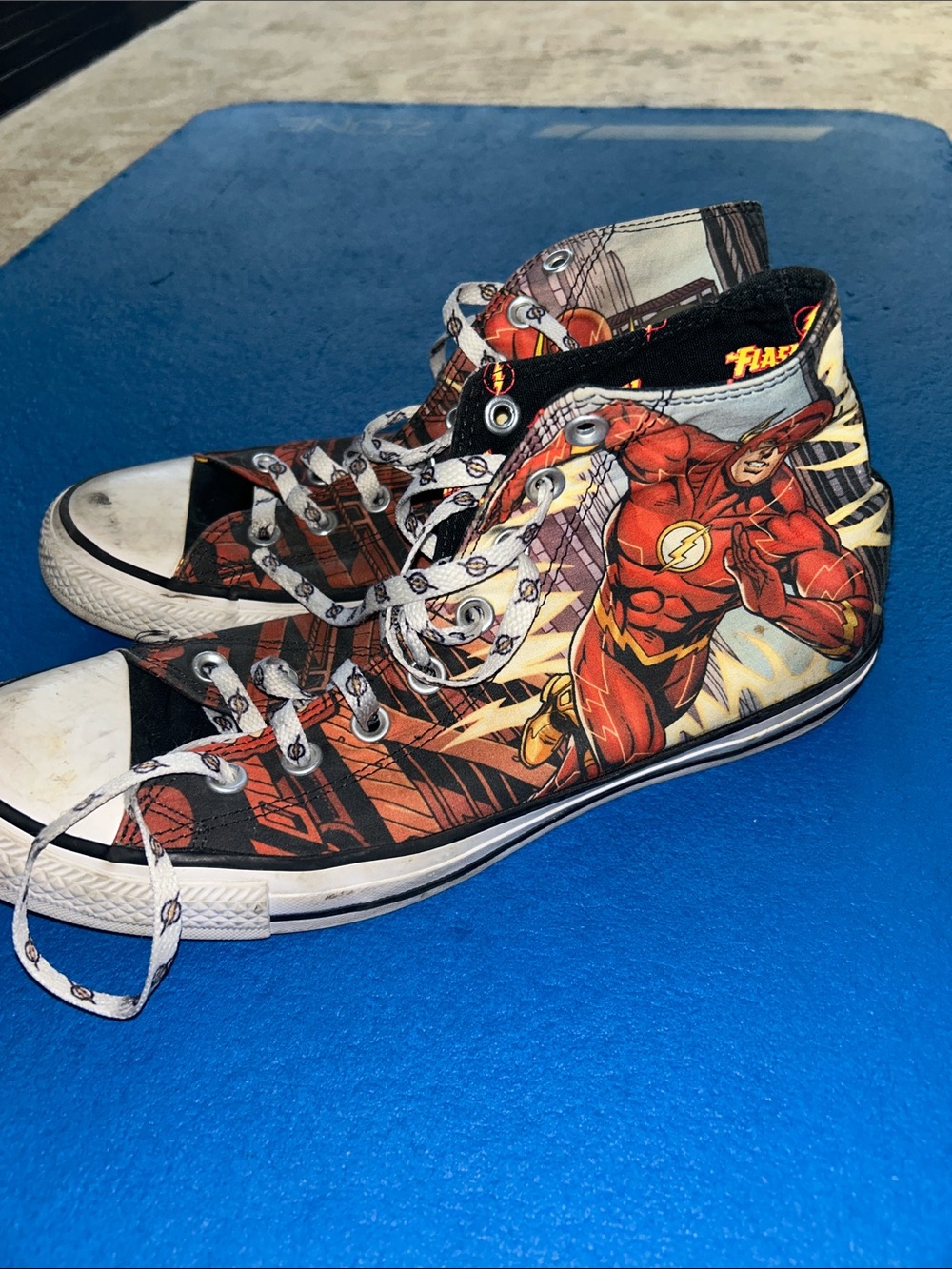 CONVERSE ALL STAR ⭐️ FLASH MOTIF HIGH TOP SNEAKERS